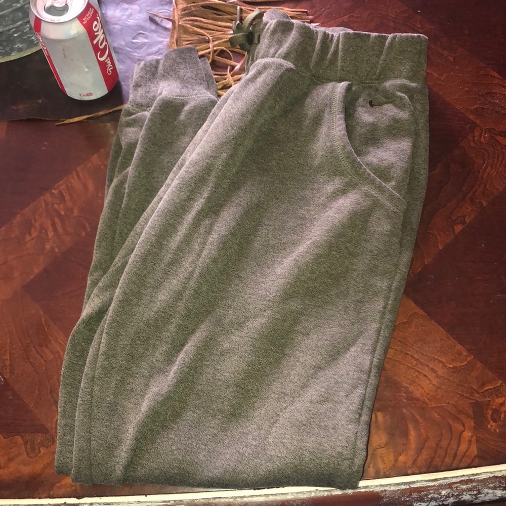Nike joggers